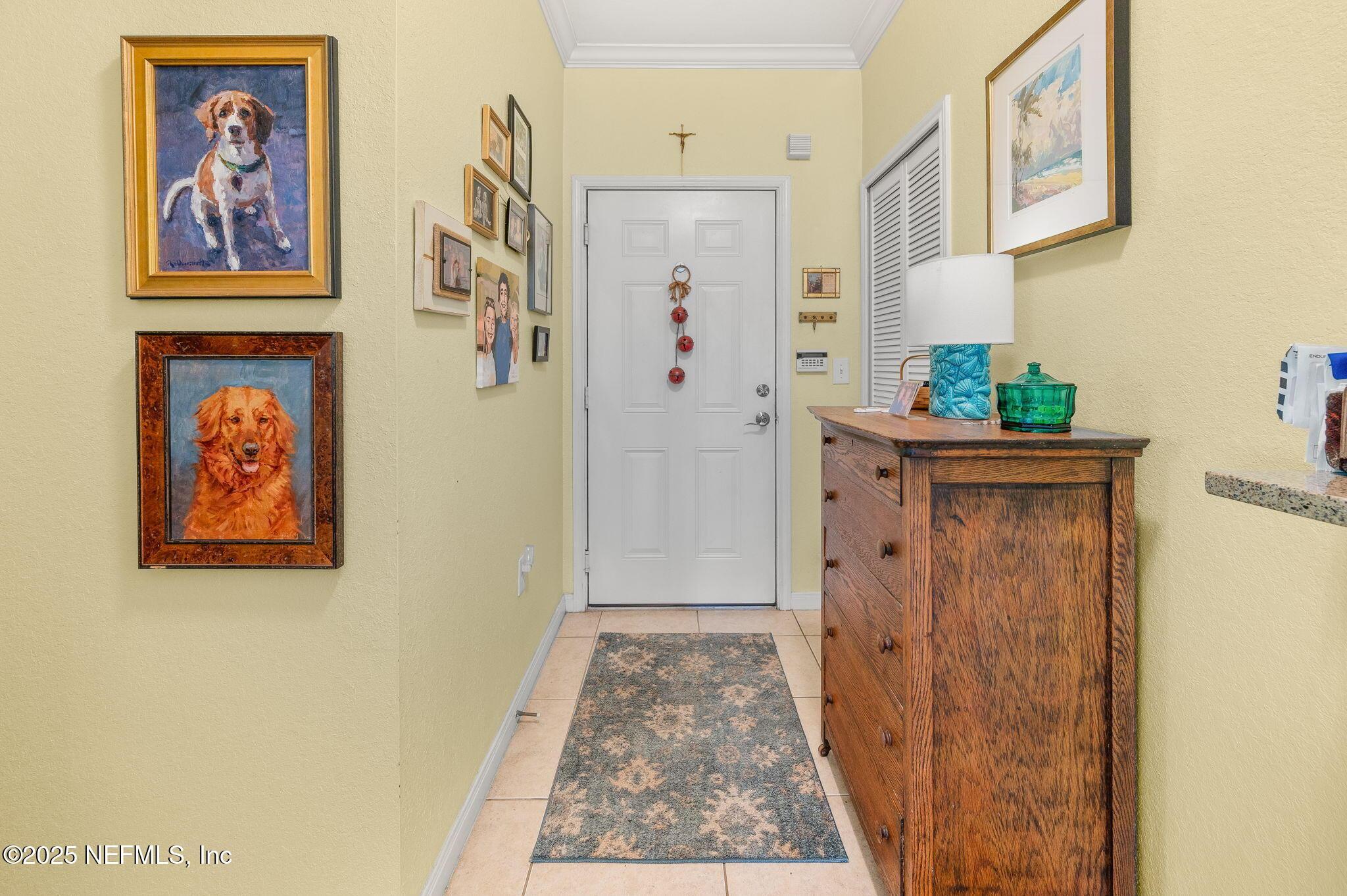 Image 3: Entrance Foyer