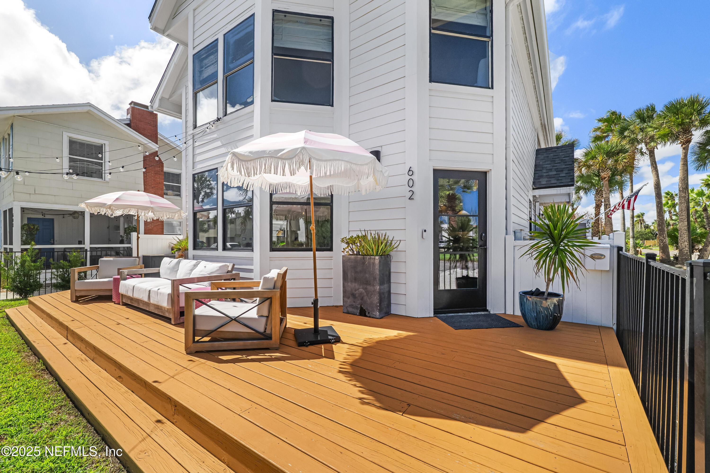 Image 4: P1442417.jpg-FULL