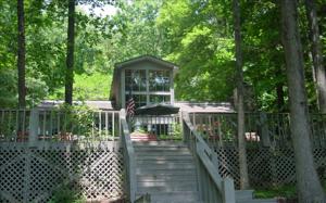 735 LONESOME PINE