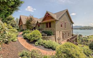 1916 LAKEVIEW SUMMIT DR