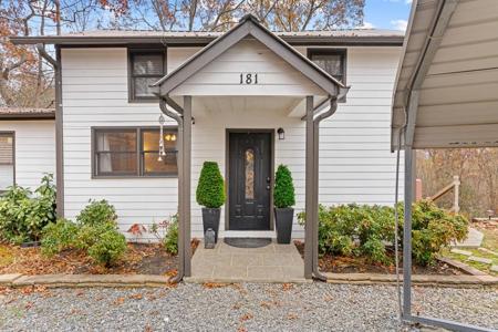 181 Lakeview Circle