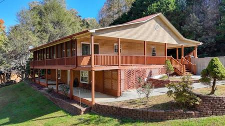 1105 Henson Drive