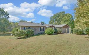 302 HIDDEN LAKEVIEW CIRC