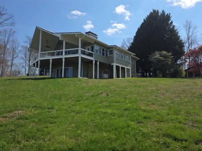 2684 Hidden Valley Road