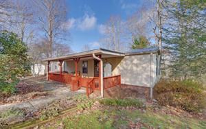 3107 HOLLAND DRIVE