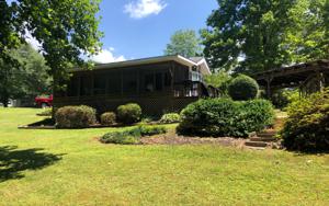 862 OLD HWY 64