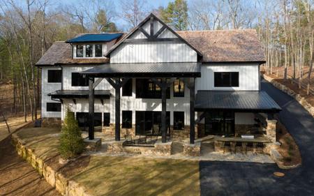 102 AZURE POINT