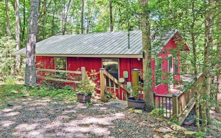 17 Hamlet O Cabins Trail