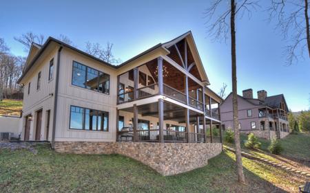 1466 SUTTON COVE