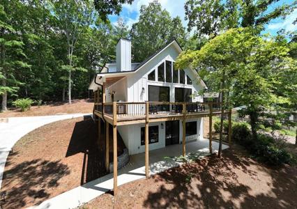 1792 Chatuge Shores Road