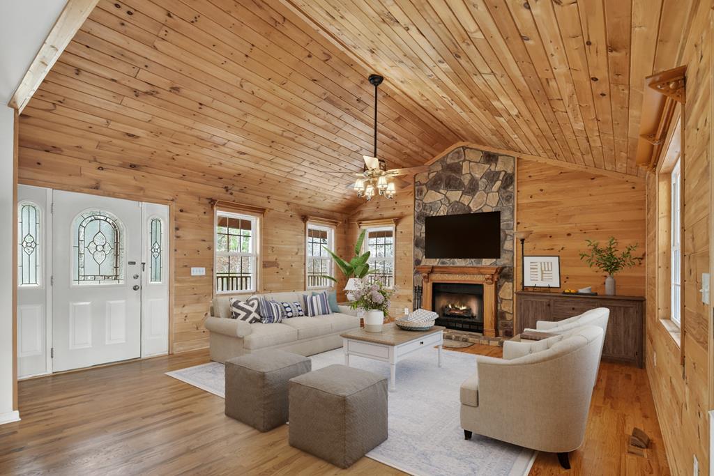 Image 4: Great room-Virtually staged