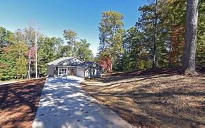 18 COOPERS LANE