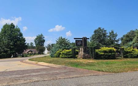 Villa, Hartwell GA 30643