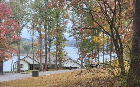 16 Cottages At Chatuge