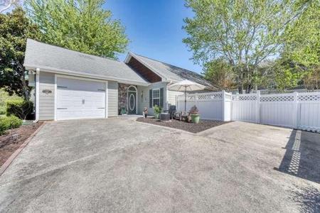 408 Longview Circle
