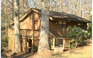 282 WOODLAND LANE