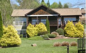 435 OAKMONT DRIVE