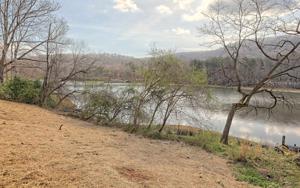 1214 DOGWOOD TRL TRACT 2