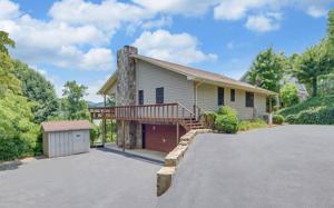 649 SUNNYSIDE SHORES