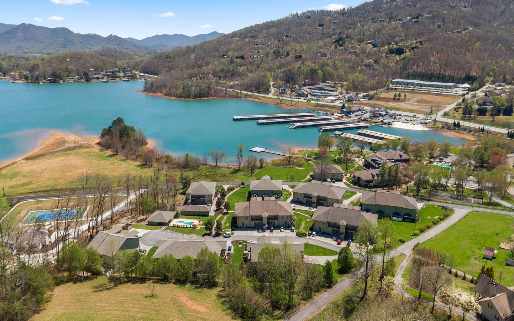 1726 WATERCREST WAY, Young Harris, GA lhrmls01598040