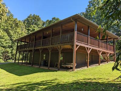 223 Mountain Breezes Drive