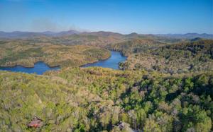 17 A LAKEVIEW DRIVE