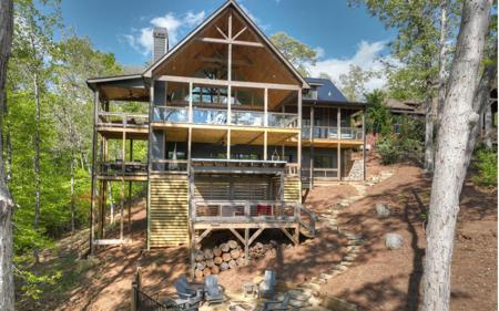 391 Old Camp Loop