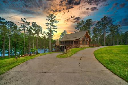 491 Sandy Lake Ln