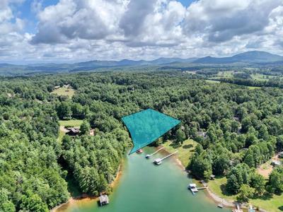 184 Whisper Cove