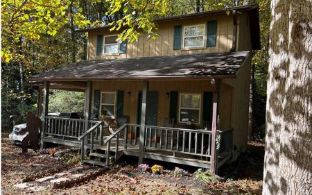 42 Carnes Drive, Young Harris GA 30582
