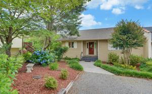 400 SHADY COVE