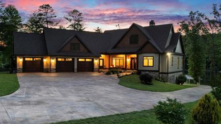 117 Valley View Court