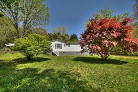3777 N Meadow Circle