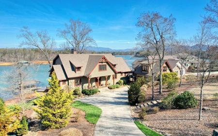 139 Tranquil Pointe Lane