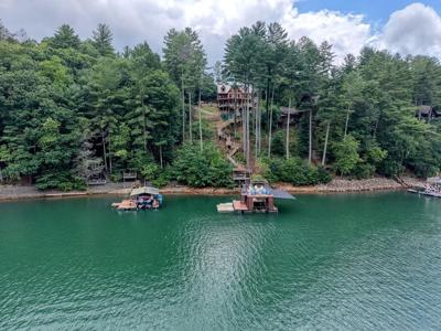 514 Browns Cove Road