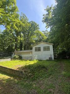 2736 Ridgecrest Circle