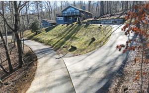 37 GRAPEVINE LANE
