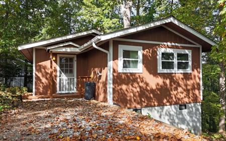 144 Woodland Lane