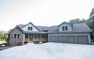 122 LOOP VIEW LN