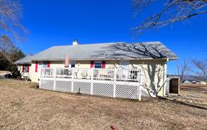 2180 PINE LAKE RD.