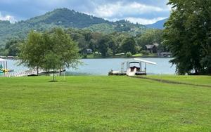 LOT16 MCINTOSH COVE