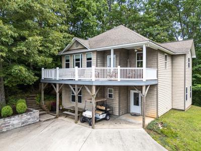 883 Village Road