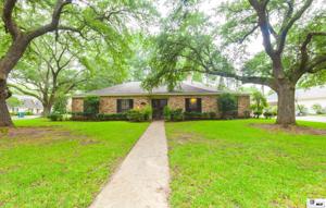 2301 PINEHURST DRIVE