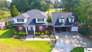 439 WILDWOOD DRIVE