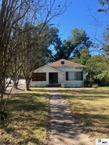 1306 LAKE STREET