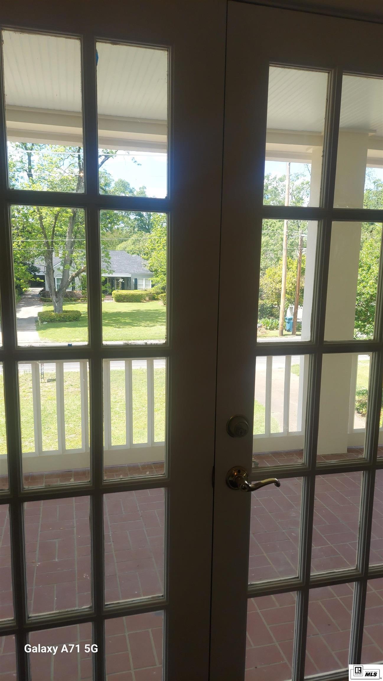 Image 4