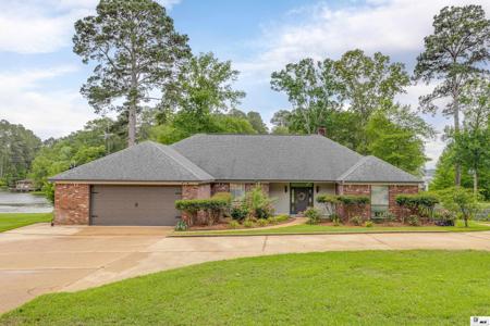 344 WILDWOOD DRIVE