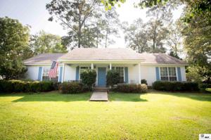 441 WILDWOOD DRIVE