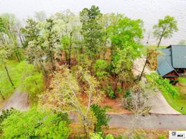 1011 HOLDER ROAD