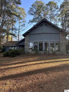 105 PINEWOODS ROAD
